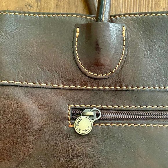 Borgo Dehli Etruschi Italian Leather Purse - Picture 5 of 6